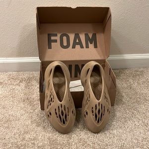 Adidas Yeezy Foam Runner. Worn. Size 6